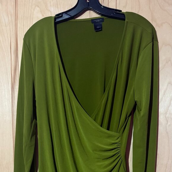 Ann Taylor Factory Tops - Ann Taylor Factory Green Top Size L